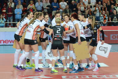 Środa z ORLEN Ligą: KSZO OSTROWIEC – Impel Wrocław 1:3