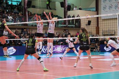 Niedziela z LSK: Polski Cukier Muszynianka Muszyna - POLI Budowalni Toruń 3:0