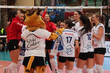 Galeria: Polski Cukier Muszynianka Muszyna - POLI Budowlani Toruń 3-0