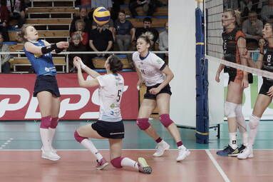 Galeria: MKS Dąbrowa Górnicza - KSZO Ostrowiec Świętokrzyski 2:3