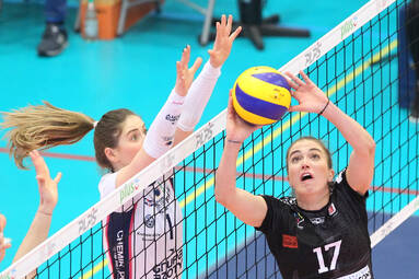 Galeria: Chemik Police - ŁKS Commercecon Łódź 3:0