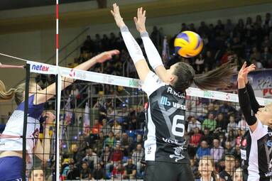 Sobota z LSK: Energa MKS Kalisz - ŁKS Commercecon Łódź 1:3