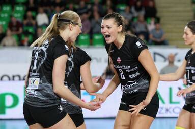 W zaległym meczu XII kolejki LSK: KSZO Ostrowiec Świętokrzyski - Developres SkyRes Rzeszów 0:3