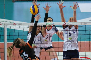 Sobota z LSK: KSZO Ostrowiec - Bank Pocztowy Pałac Bydgoszcz 2:3