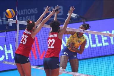 Final Six: USA - Brazylia 3:2, MVP Andrea Drews