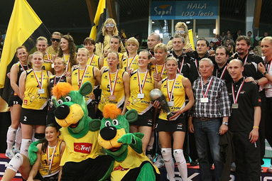 RetroLSK (2010/11): w jednym stały klubie