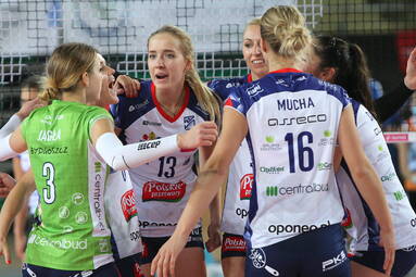 Poniedziałek z TAURON Ligą: BKS Stal Bielsko-Biała - Polskie Przetwory Pałac Bydgoszcz 3:2