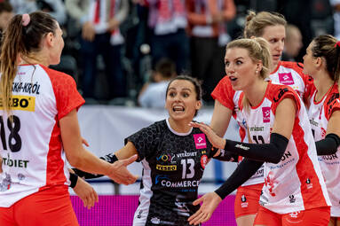 Sobota z TAURON Ligą: ŁKS Commercecon Łódź - Polskie Przetwory Pałac Bydgoszcz 3:1