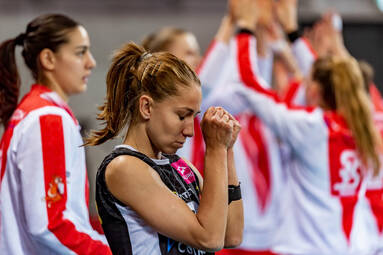 Mecz Ligi Mistrzyń ŁKS Commercecon Łódź - Calcit Kamnik w Polsacie Sport