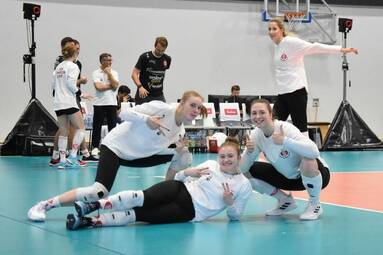 Amica Cup 2022: ŁKS Commercecon z kompletem zwycięstw