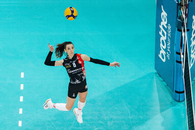 Kolejne spotkania rozegrane - najlepsze ujęcia klubowych fotografów