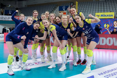Zdjęcia z meczu ROLESKI GRUPA AZOTY Tarnów - Developres BELLA DOLINA Rzeszów