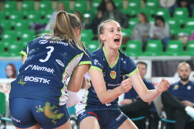 BKS BOSTIK ZGO Bielsko-Biała po meczu w Bydgoszczy dalej na szczycie tabeli [ZDJĘCIA]