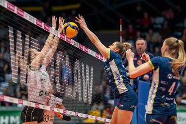 BKS BOSTIK ZGO Bielsko-Biała pokonała wrocławianki w czterech setach [ZDJĘCIA]