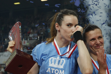 149 setów Atomówek