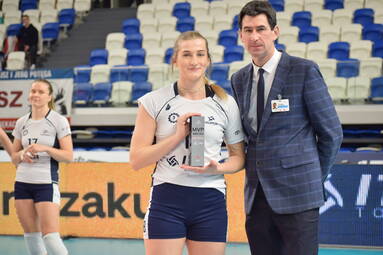 Oliwia Sieradzka pierwszym transferem mistrzyń TAURON Ligi