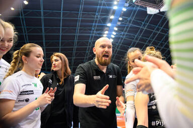 Bartłomiej Dąbrowski nowym trenerem UNI Opole