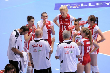 MEJ: koniec fazy grupowej