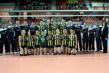Pewna wygrana siatkarek Fenerbahce