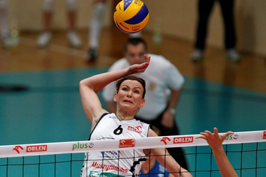 Chemik Police dalej bez straty seta